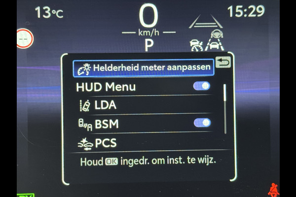 Toyota Yaris Cross 1.5 Hybrid 130 Launch Edition / bi tone | Pano dak | JBL | 360 camera | Head-up | Rijklaar!!