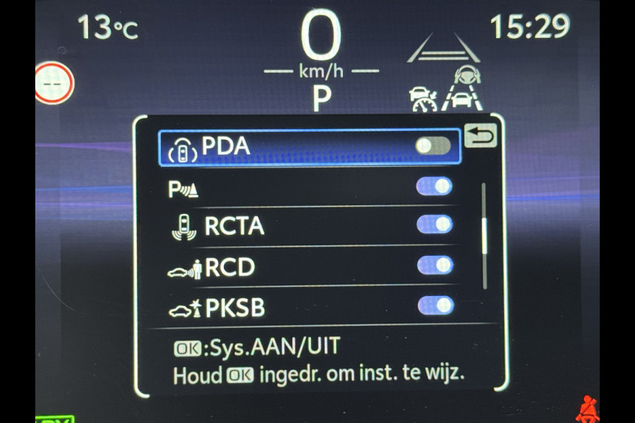 Toyota Yaris Cross 1.5 Hybrid 130 Launch Edition / bi tone | Pano dak | JBL | 360 camera | Head-up | Rijklaar!!
