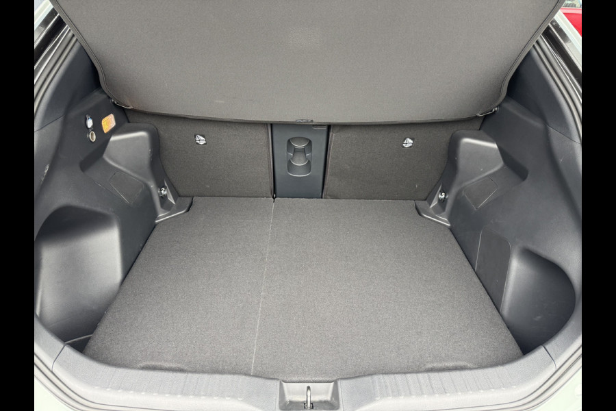 Toyota Yaris Cross 1.5 Hybrid 130 Launch Edition / bi tone | Pano dak | JBL | 360 camera | Head-up | Rijklaar!!