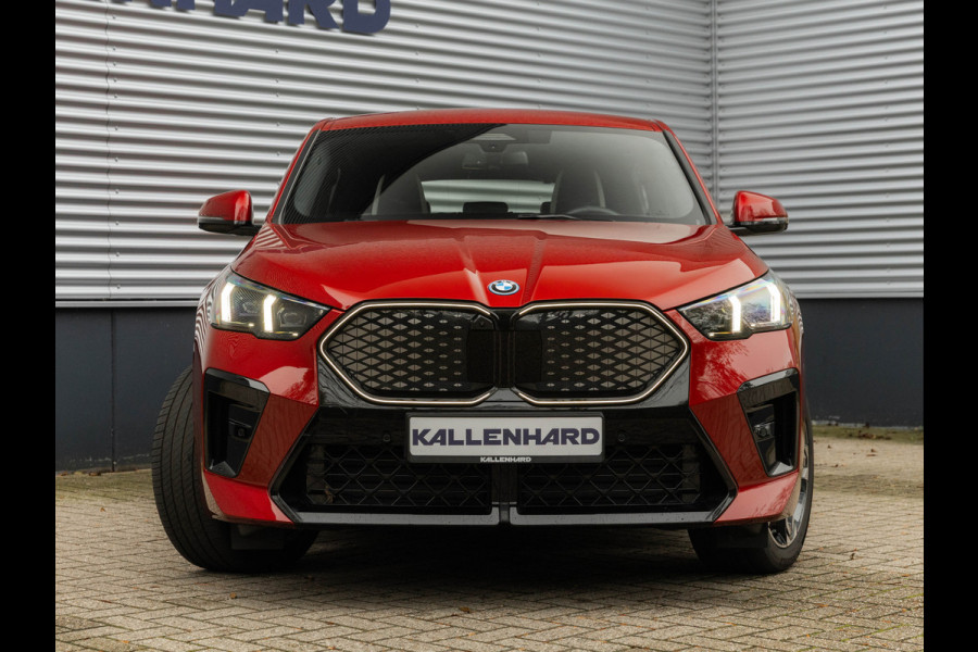 BMW iX2 eDrive20 M-Sport Pro - ACC - Head-up - Harman Kardon