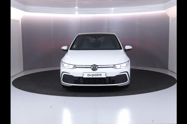 Volkswagen Golf 1.4 eHybrid Style 204 PK PHEV | Panorama dak | 18" LM velgen | Keyless entry | Side assist |