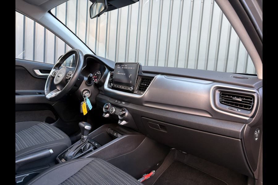 Kia Stonic 1.0 T-GDi MHEV DynamicLine | Camera | Apple Carplay/ Android Auto Prijs Rijklaar!!