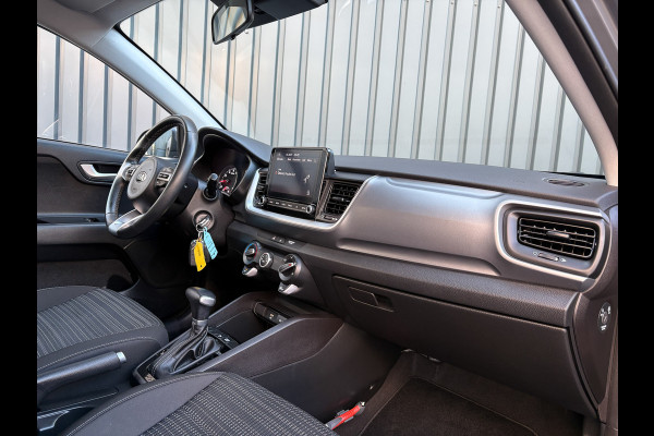 Kia Stonic 1.0 T-GDi MHEV DynamicLine | Camera | Apple Carplay/ Android Auto Prijs Rijklaar!!