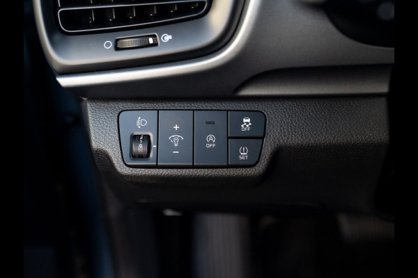 Kia Stonic 1.0 T-GDi MHEV DynamicLine | Camera | Apple Carplay/ Android Auto Prijs Rijklaar!!