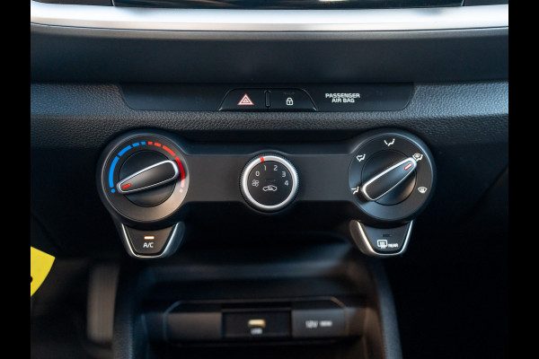 Kia Stonic 1.0 T-GDi MHEV DynamicLine | Camera | Apple Carplay/ Android Auto Prijs Rijklaar!!