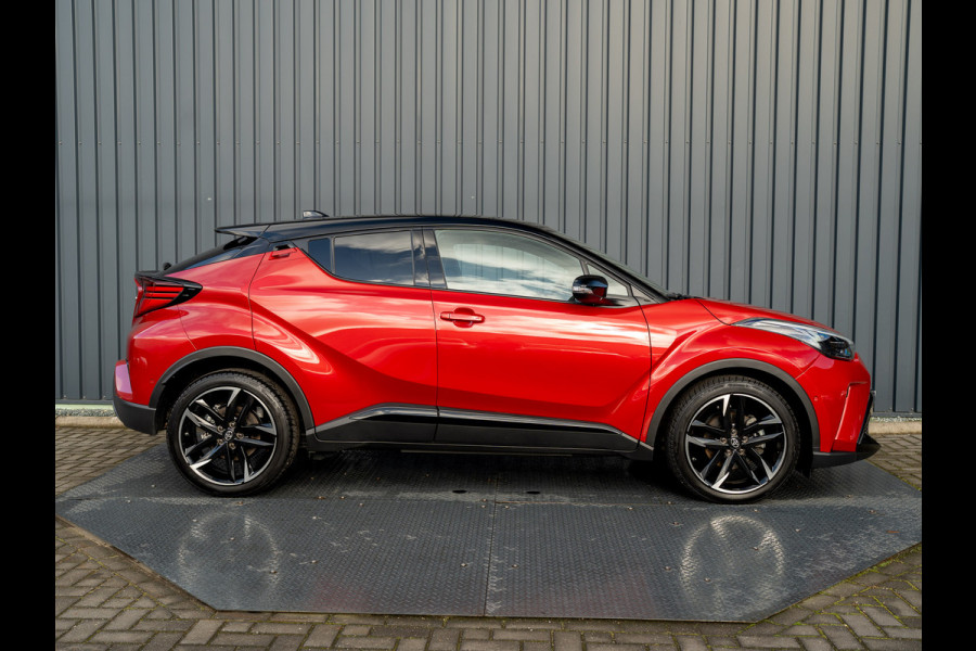Toyota C-HR 1.8 Hybrid GR-Sport | Dodehoek sensoren | Stoel & Stuur verw. | 19'' | Prijs Rijklaar!!