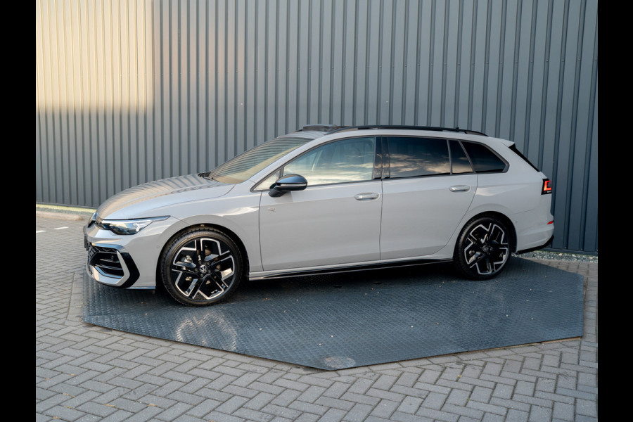 Volkswagen GOLF Variant 1.5 eTSI R-Line Edition | Pano | Trekhaak wegkl. | IQ Light | Head Up | Elk. A-klep | Prijs Rijklaar!!
