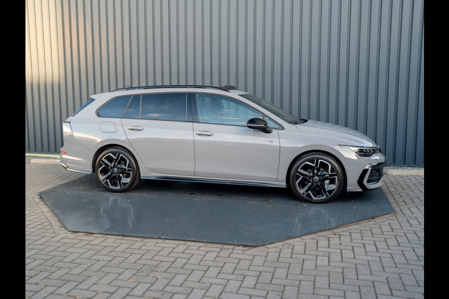 Volkswagen GOLF Variant 1.5 eTSI R-Line Edition | Pano | Trekhaak wegkl. | IQ Light | Head Up | Elk. A-klep | Prijs Rijklaar!!