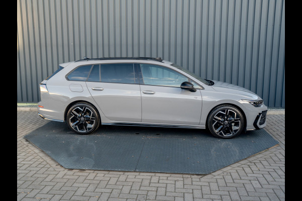Volkswagen GOLF Variant 1.5 eTSI R-Line Edition | Pano | Trekhaak wegkl. | IQ Light | Head Up | Elk. A-klep | Prijs Rijklaar!!