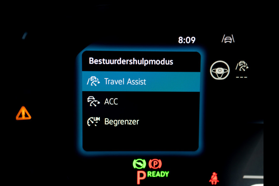 Volkswagen GOLF Variant 1.5 eTSI R-Line Edition | Pano | Trekhaak wegkl. | IQ Light | Head Up | Elk. A-klep | Prijs Rijklaar!!