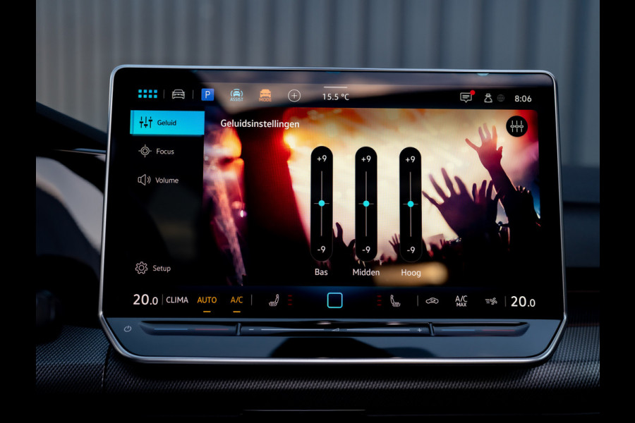 Volkswagen GOLF Variant 1.5 eTSI R-Line Edition | Pano | Trekhaak wegkl. | IQ Light | Head Up | Elk. A-klep | Prijs Rijklaar!!