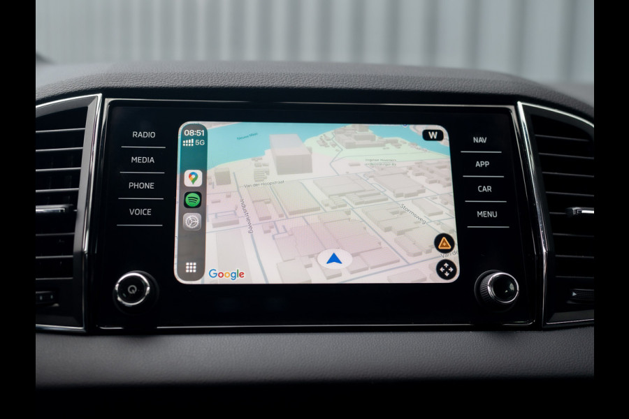 Škoda Karoq 1.0 TSI Business Edition Plus | Trekhaak wegkl. | Camera | Prijs Rijklaar!!