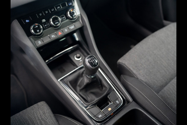 Škoda Karoq 1.0 TSI Business Edition Plus | Trekhaak wegkl. | Camera | Prijs Rijklaar!!