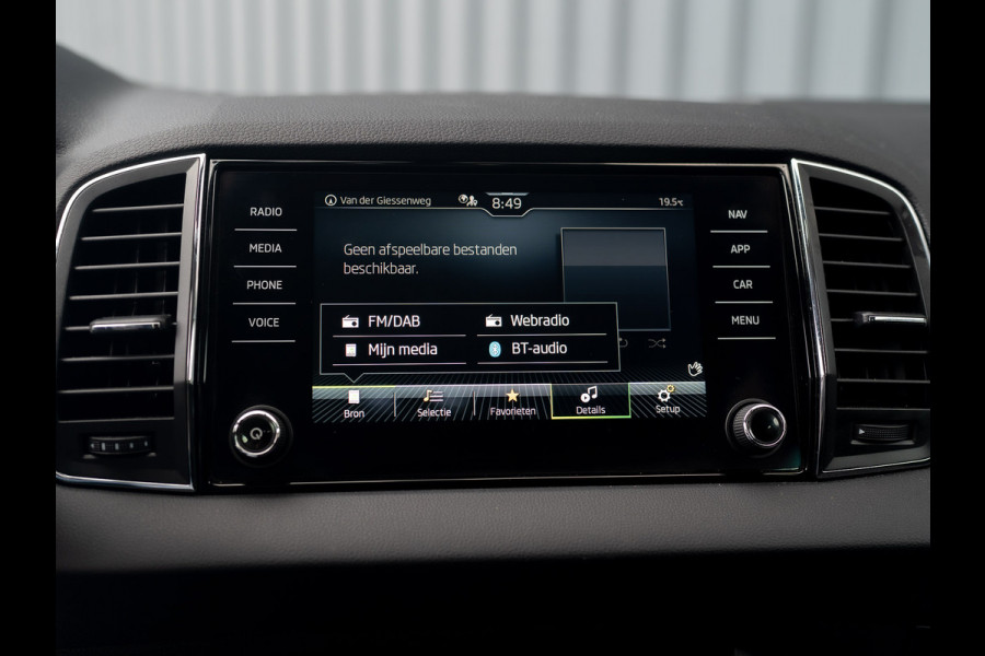 Škoda Karoq 1.0 TSI Business Edition Plus | Trekhaak wegkl. | Camera | Prijs Rijklaar!!
