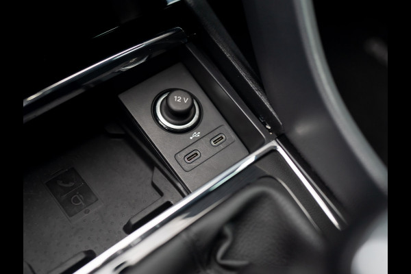 Škoda Karoq 1.0 TSI Business Edition Plus | Trekhaak wegkl. | Camera | Prijs Rijklaar!!