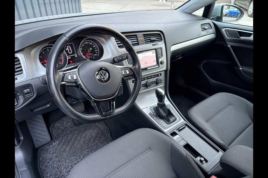 Volkswagen Golf 1.0 TSI 116Pk DSG Comfortline | Apple Carplay/ Android Auto | Parkeersensoren V&A | Navi | Prijs Rijklaar!!
