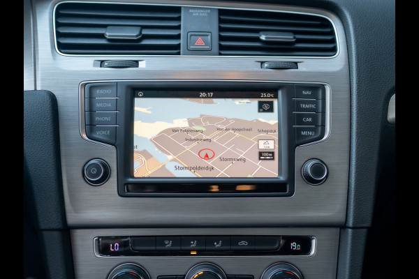 Volkswagen Golf 1.0 TSI 116Pk DSG Comfortline | Apple Carplay/ Android Auto | Parkeersensoren V&A | Navi | Prijs Rijklaar!!