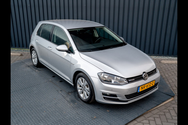 Volkswagen Golf 1.0 TSI 116Pk DSG Comfortline | Apple Carplay/ Android Auto | Parkeersensoren V&A | Navi | Prijs Rijklaar!!