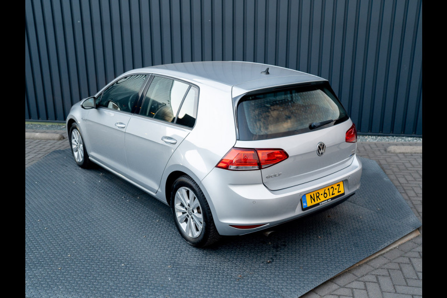 Volkswagen Golf 1.0 TSI 116Pk DSG Comfortline | Apple Carplay/ Android Auto | Parkeersensoren V&A | Navi | Prijs Rijklaar!!
