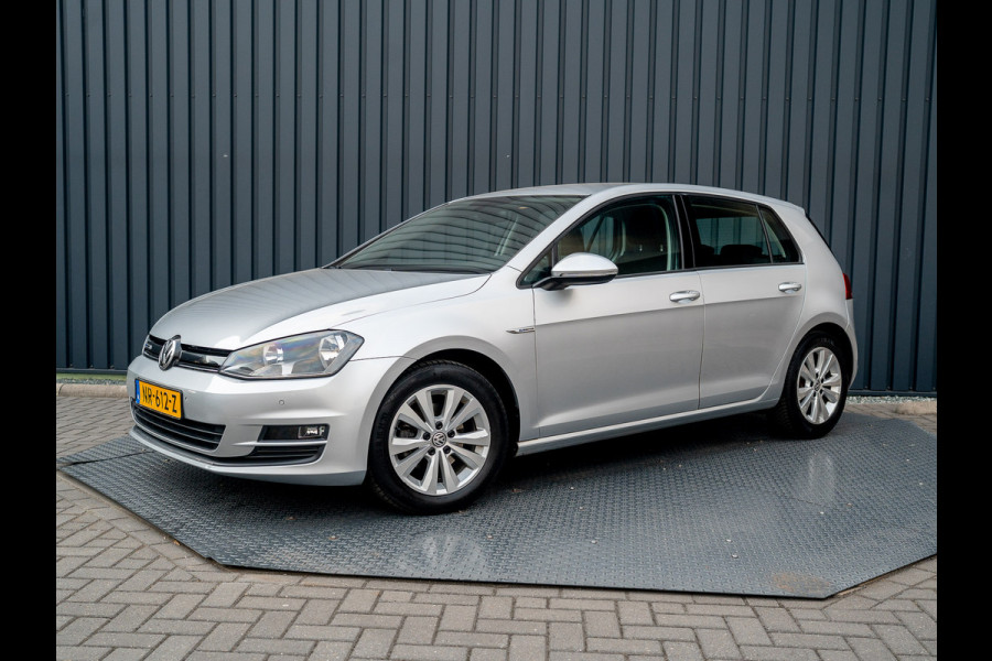 Volkswagen Golf 1.0 TSI 116Pk DSG Comfortline | Apple Carplay/ Android Auto | Parkeersensoren V&A | Navi | Prijs Rijklaar!!