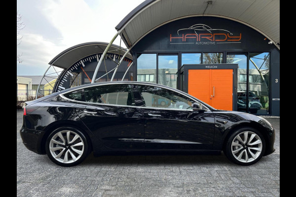 Tesla Model 3 Standard RWD Plus 60 kWh Trekhaak (1.000kg) SOH 87% 19 INCH Velgen Rijklaarprijs!
