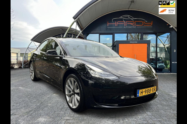 Tesla Model 3 Standard RWD Plus 60 kWh Trekhaak (1.000kg) SOH 87% 19 INCH Velgen Rijklaarprijs!