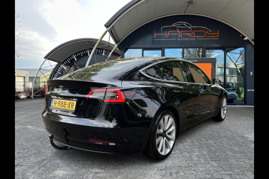 Tesla Model 3 Standard RWD Plus 60 kWh Trekhaak (1.000kg) SOH 87% 19 INCH Velgen Rijklaarprijs!