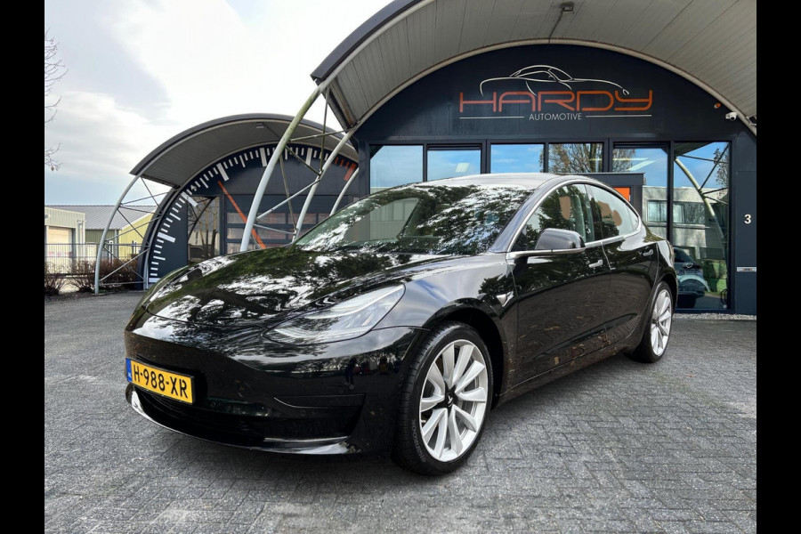 Tesla Model 3 Standard RWD Plus 60 kWh Trekhaak (1.000kg) SOH 87% 19 INCH Velgen Rijklaarprijs!