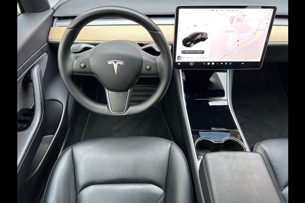 Tesla Model 3 Standard RWD Plus 60 kWh Trekhaak (1.000kg) SOH 87% 19 INCH Velgen Rijklaarprijs!