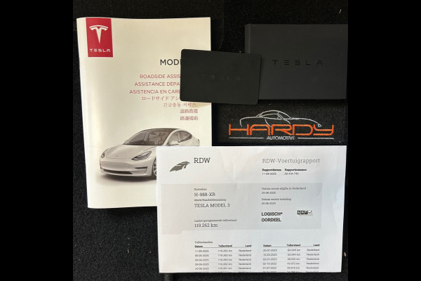 Tesla Model 3 Standard RWD Plus 60 kWh Trekhaak (1.000kg) SOH 87% 19 INCH Velgen Rijklaarprijs!