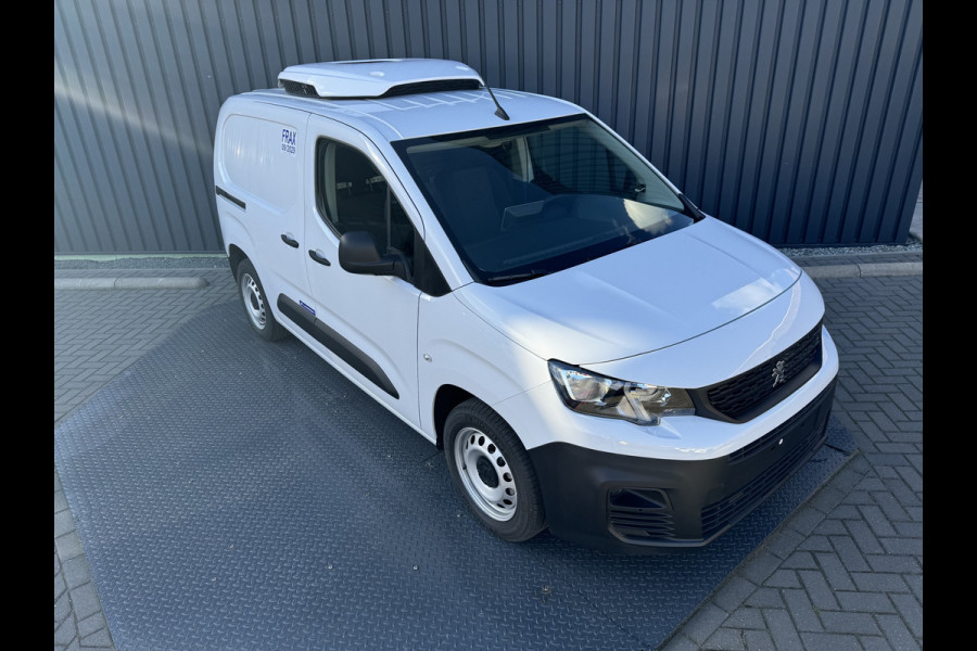 Peugeot Partner 1.5 BlueHDi 100 | 3 zitter | Koelwagen Carrier | Nacht aansluiting | Laadruimte 2 niveaus | Nieuw!! | Prijs Rijklaar!!