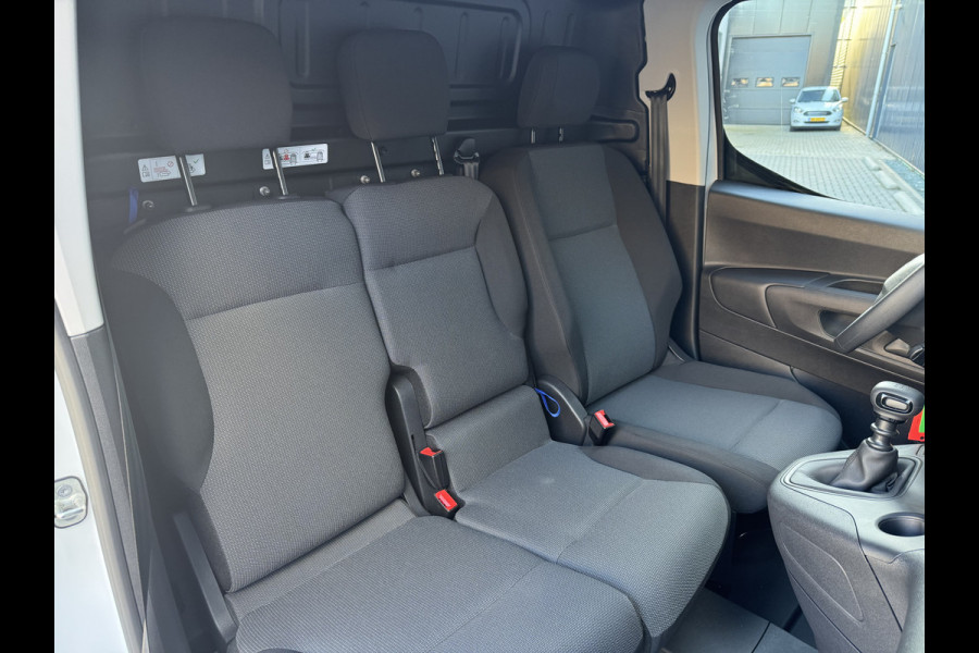 Peugeot Partner 1.5 BlueHDi 100 | 3 zitter | Koelwagen Carrier | Nacht aansluiting | Laadruimte 2 niveaus | Nieuw!! | Prijs Rijklaar!!