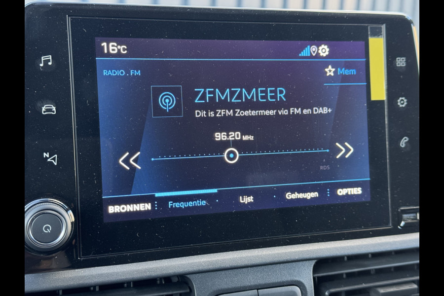 Peugeot Partner 1.5 BlueHDi 100 | 3 zitter | Koelwagen Carrier | Nacht aansluiting | Laadruimte 2 niveaus | Nieuw!! | Prijs Rijklaar!!