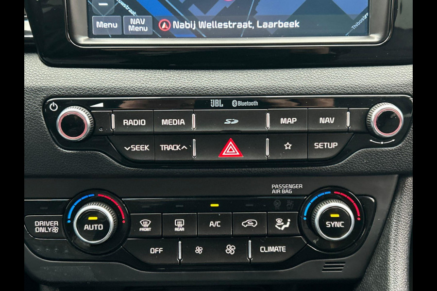 Kia Niro 1.6 GDi Hybrid ExecutiveLine Trekhaak Adaptieve/Cruise Stoel verwarming/verkoeling Camera Leder Carplay