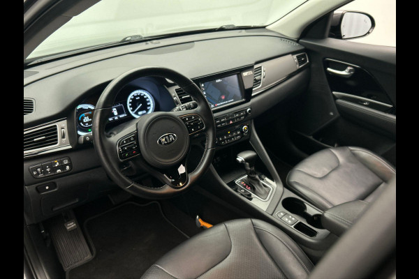 Kia Niro 1.6 GDi Hybrid ExecutiveLine Trekhaak Adaptieve/Cruise Stoel verwarming/verkoeling Camera Leder Carplay