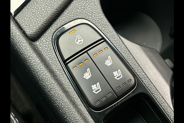 Kia Niro 1.6 GDi Hybrid ExecutiveLine Trekhaak Adaptieve/Cruise Stoel verwarming/verkoeling Camera Leder Carplay