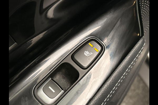 Kia Niro 1.6 GDi Hybrid ExecutiveLine Trekhaak Adaptieve/Cruise Stoel verwarming/verkoeling Camera Leder Carplay