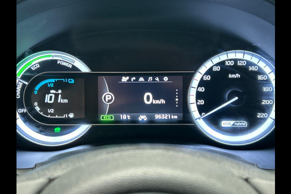 Kia Niro 1.6 GDi Hybrid ExecutiveLine Trekhaak Adaptieve/Cruise Stoel verwarming/verkoeling Camera Leder Carplay