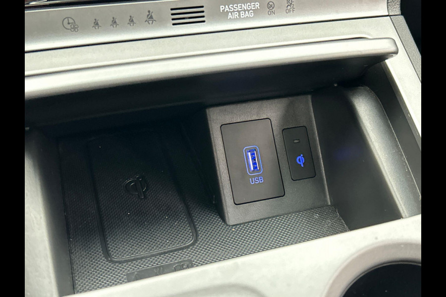 Hyundai Kona EV Premium Sky 64 kWh Adaptive Cruise Stoel Verwarming/Verkoeling Camera Carplay Leder Panoramadak