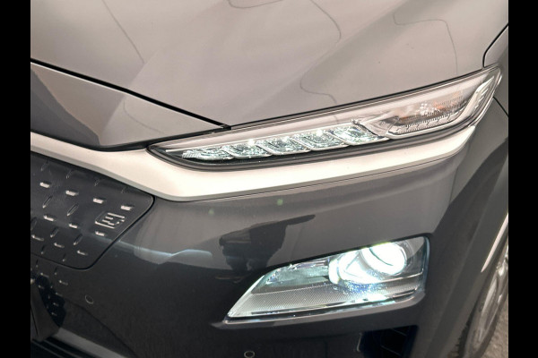 Hyundai Kona EV Premium Sky 64 kWh Adaptive Cruise Stoel Verwarming/Verkoeling Camera Carplay Leder Panoramadak