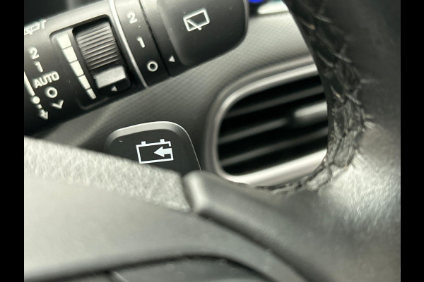 Hyundai Kona EV Premium Sky 64 kWh Adaptive Cruise Stoel Verwarming/Verkoeling Camera Carplay Leder Panoramadak