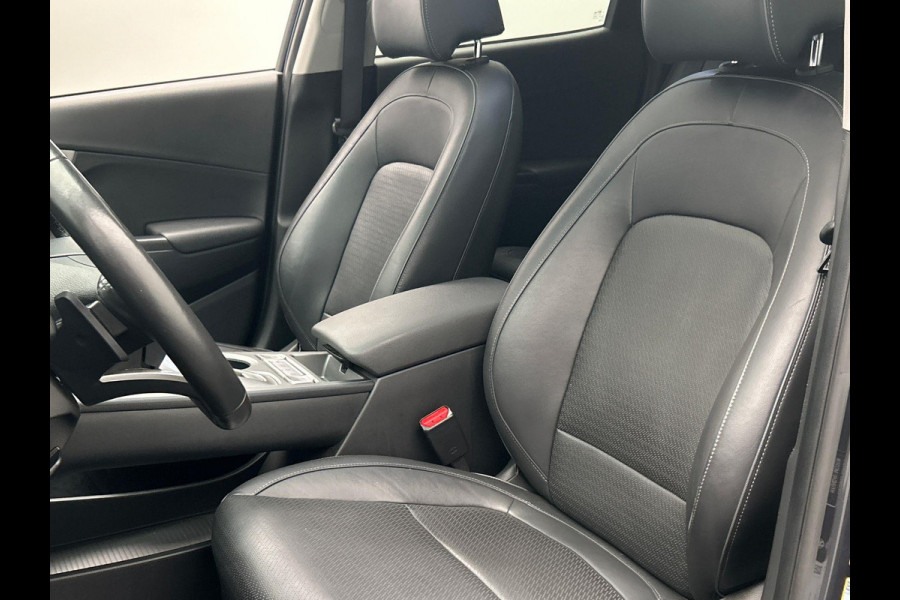 Hyundai Kona EV Premium Sky 64 kWh Adaptive Cruise Stoel Verwarming/Verkoeling Camera Carplay Leder Panoramadak
