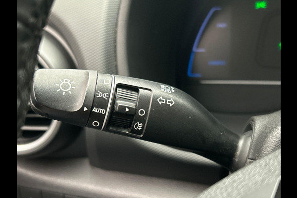 Hyundai Kona EV Premium Sky 64 kWh Adaptive Cruise Stoel Verwarming/Verkoeling Camera Carplay Leder Panoramadak
