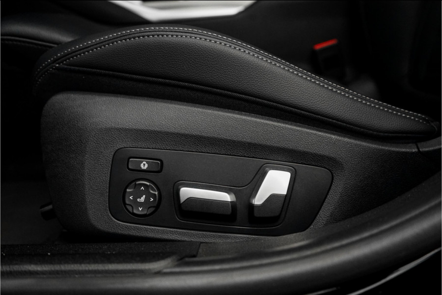 BMW 3-serie M340i xDrive M-Sport HUD Schuifdak Camera