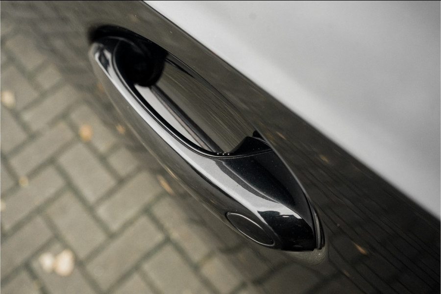 BMW 3-serie M340i xDrive M-Sport HUD Schuifdak Camera