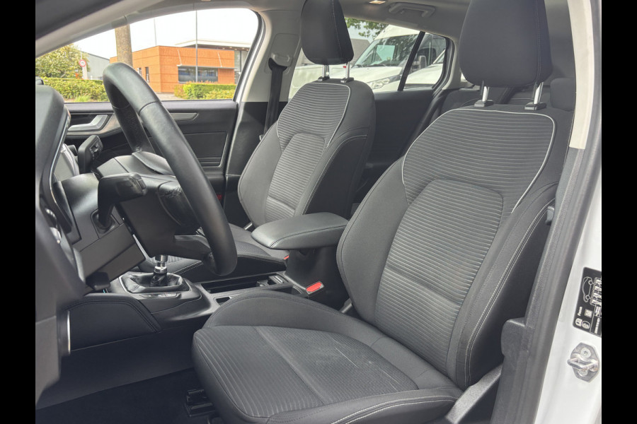 Ford FOCUS Wagon 1.0 EcoBoost Titanium Panodak | Stoel |Stuur Verwarming | Topstaat!