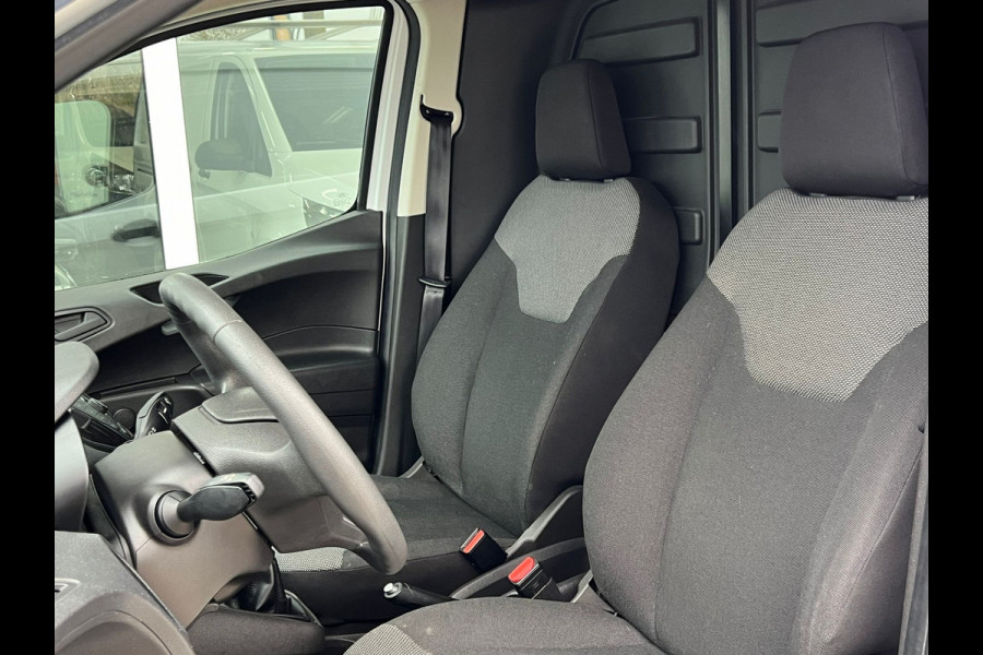 Ford Transit Courier 1.5 TDCI Ambiente Airco | Navigatie | 4 Cillinder | Imperiaal