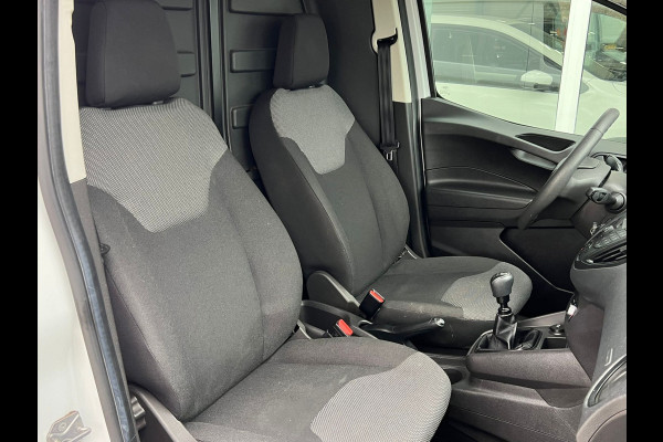 Ford Transit Courier 1.5 TDCI Ambiente Airco | Navigatie | 4 Cillinder | Imperiaal