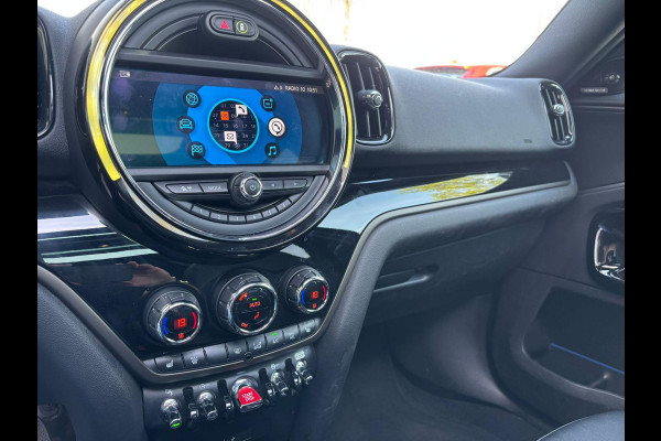 MINI Countryman 1.5 Cooper Chili | Pano | Automaat | Camera