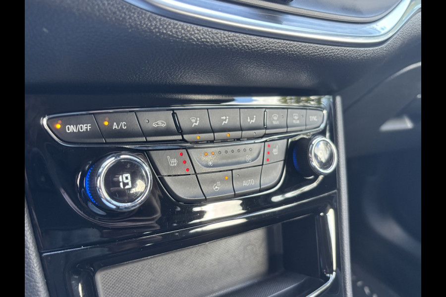 Opel Astra Sports Tourer 1.2 Ultimate 146 PK | Trekhaak | Stoel Verwarming | Stuur Verwarming | Parkeer Camera